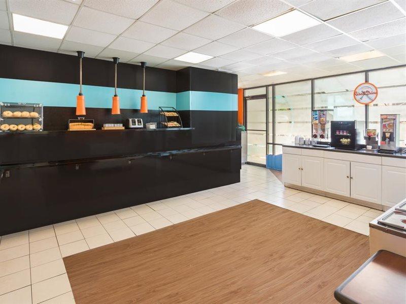 Howard Johnson By Wyndham Williamsburg Norge Екстер'єр фото