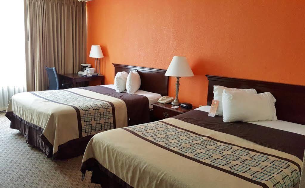 Howard Johnson By Wyndham Williamsburg Norge Екстер'єр фото